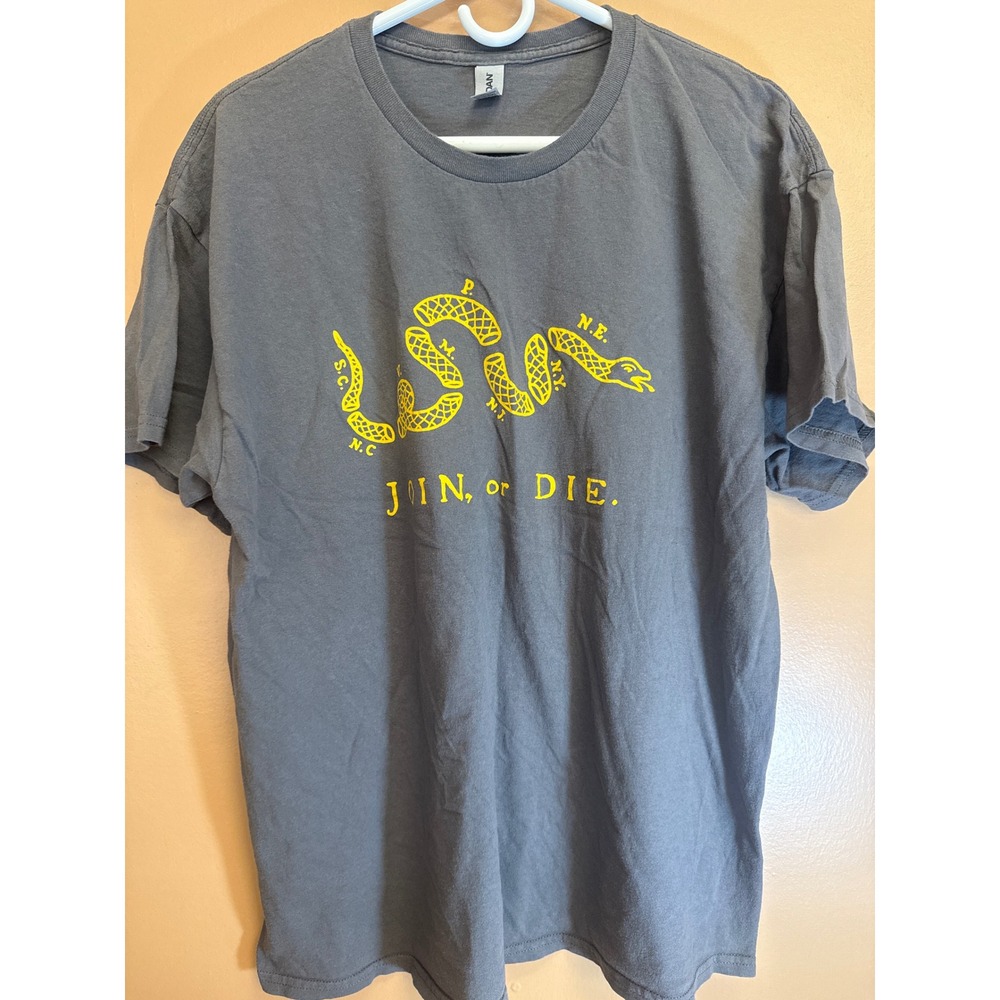Gildan Mens XL Join or Die Benjamin Franklin Snake Graphic T-Shirt Gray Cotton